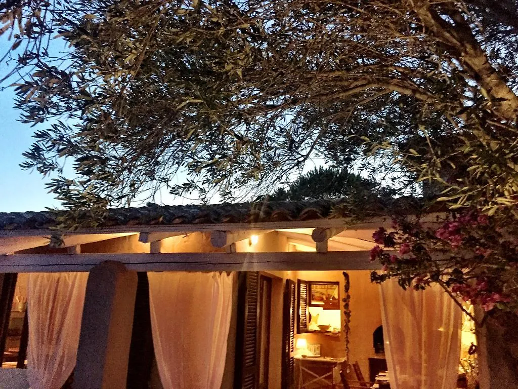 Villa Grace La Maddalena  0*, La Maddalena (Sassari)